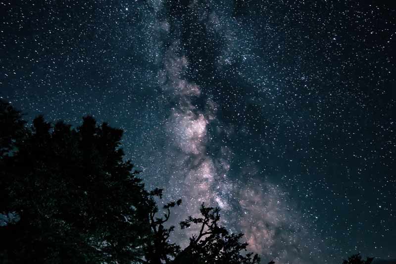 あまり知られていない、上高地で見る満天の星空のイメージ画像