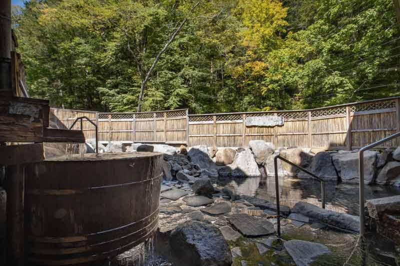 三つの自家源泉を持つ、かけ流しの湯のイメージ画像