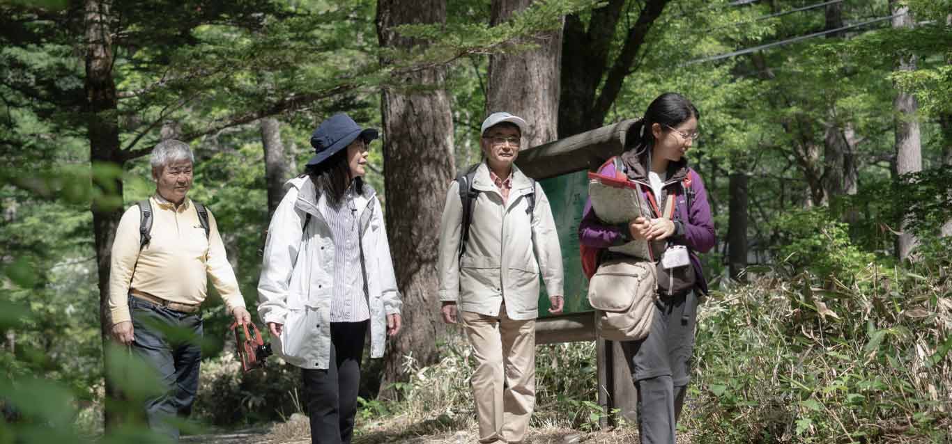 ガイドと歩く上高地のイメージ