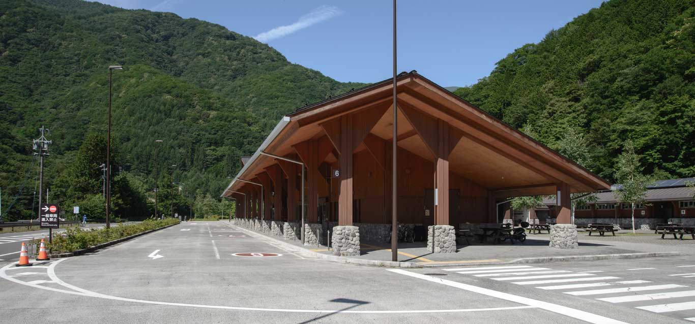 さわん ど 駐 車場 混雑 状況